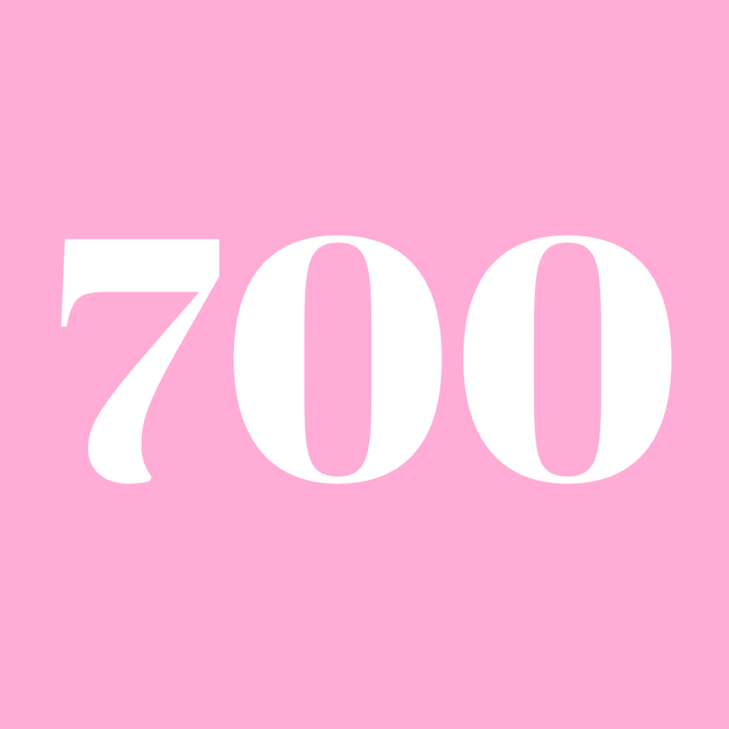 700