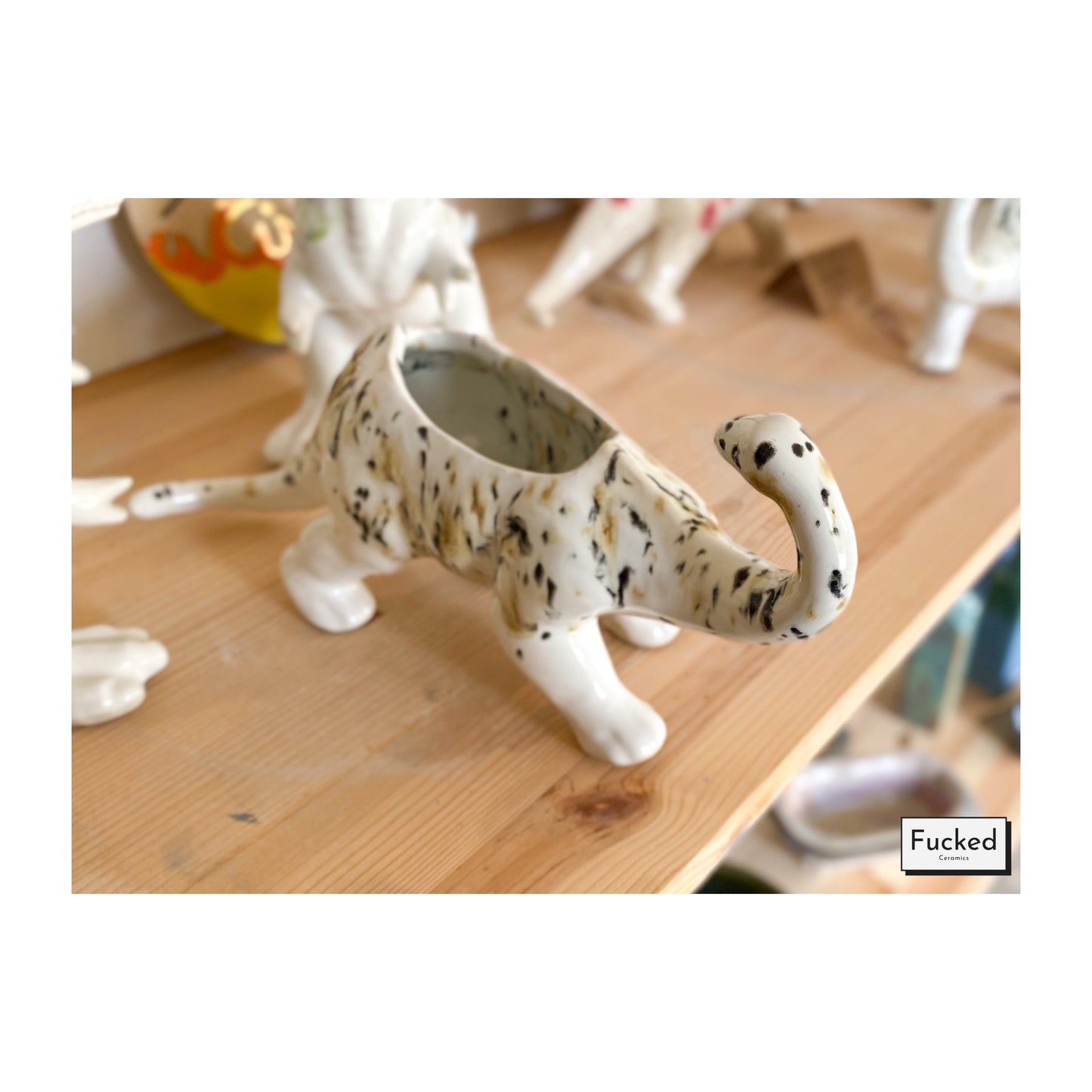 Brachiosaurus Dinosaur Pot - Black/brown spotted
